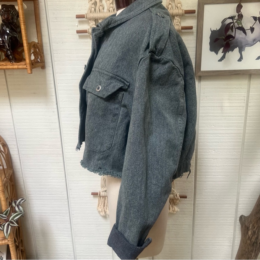 Up cycled selvedge denim cropped jacket - Picture 7 of 15